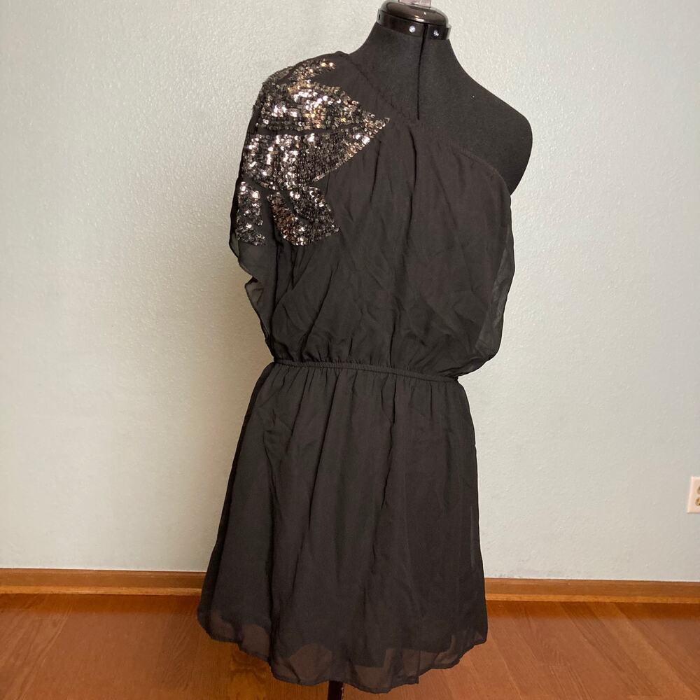 12 L Chiffon Short Blouson Sequin One Sleeve Flutter Prom Party Dress Black